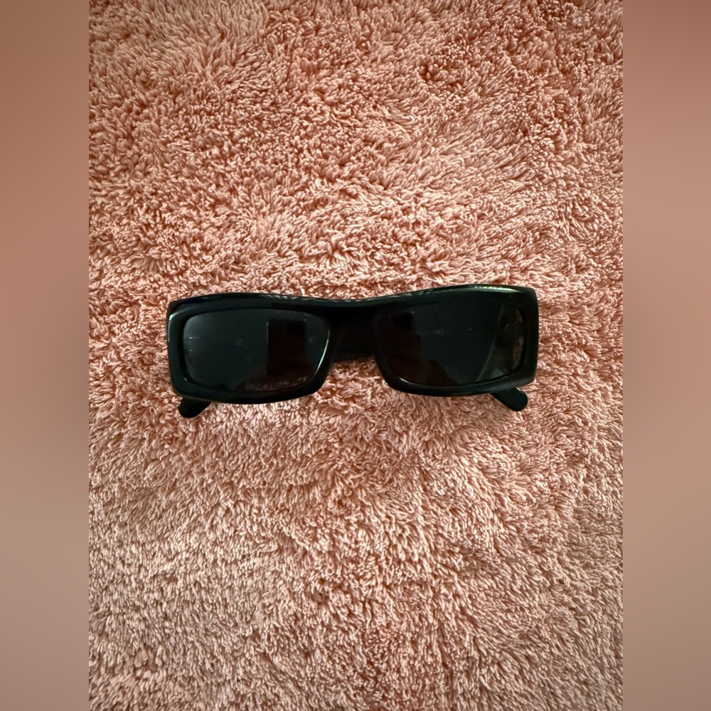 Vintage retro style sunglasses